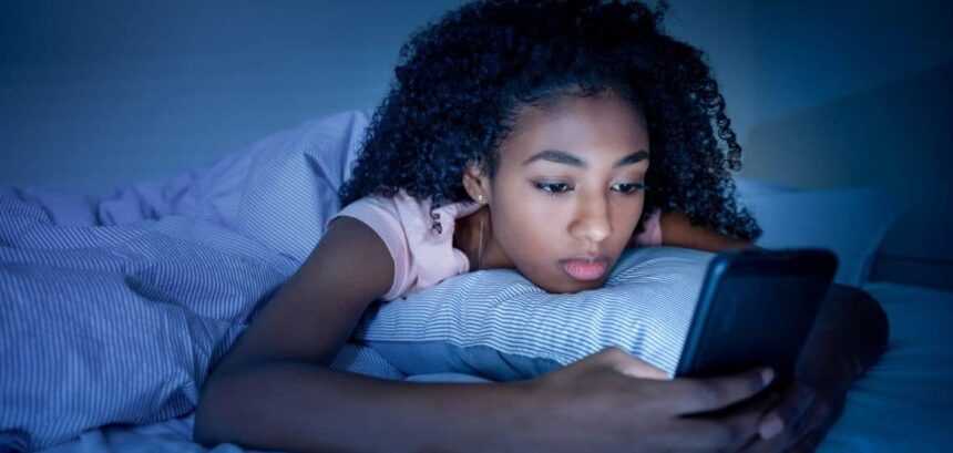 Reasons Why Should Keep Your Teenager Away From Social Media