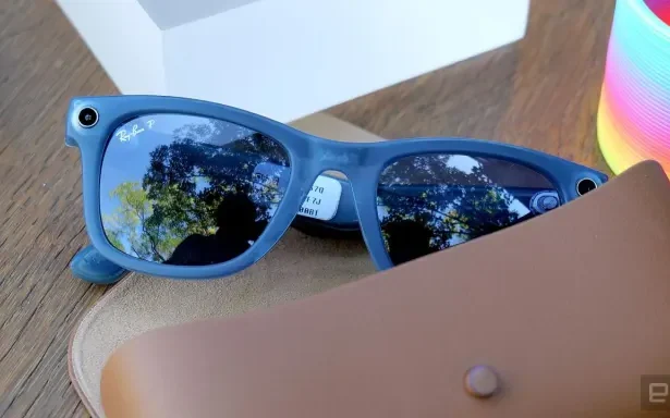 The Meta sunglasses from Ray-Ban can now identify and describe landmarks